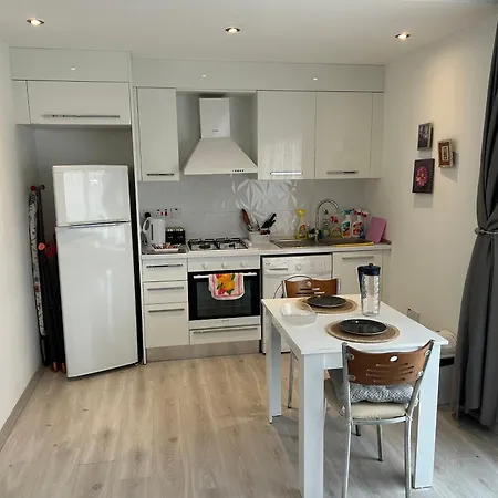 New In The Middle Of Famagusta & Netflix Apartment Famagusta (Northern Cyprus)