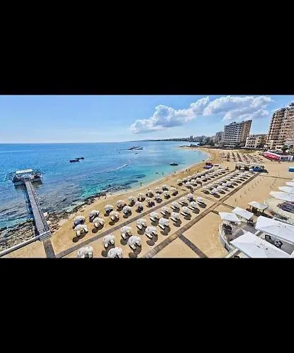 New In The Middle Of Famagusta & Netflix Апартаменты *