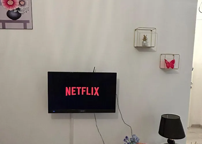 New In The Middle Of Famagusta & Netflix