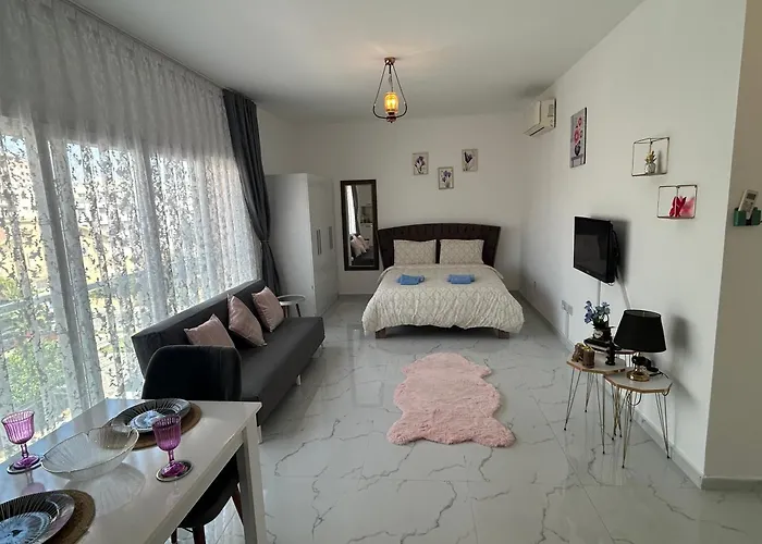 New In The Middle Of Famagusta & Netflix