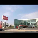Apartamento New In The Middle Of Famagusta & Netflix