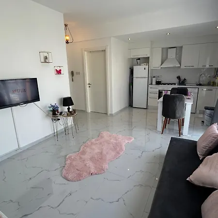 New In The Middle Of Famagusta & Netflix *