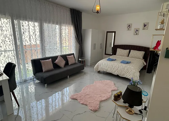 New In The Middle Of Famagusta & Netflix *